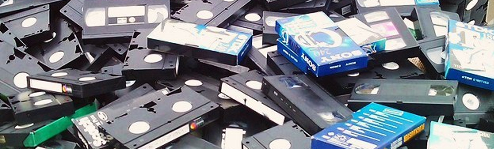 omvendt smugling Abnorm Converting Family Video VHS Tape to DVD and MPEG4 - We Transfer All Video  Tape Formats in Oxford UK | Video Tape Conversions Oxfordshire UK, VHS  Tapes, SVHS Tapes to DVD, VHS-C